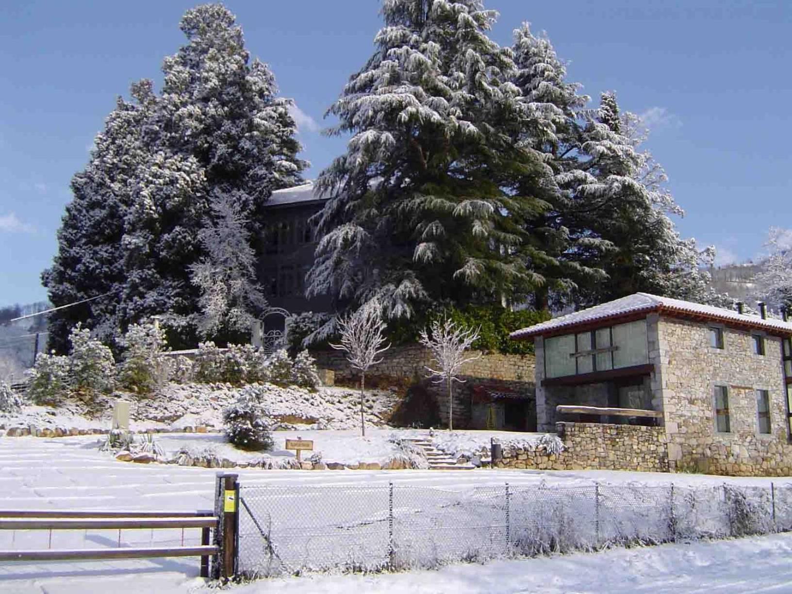 Apartamentos Rurales El Lleron Caso Exterior foto